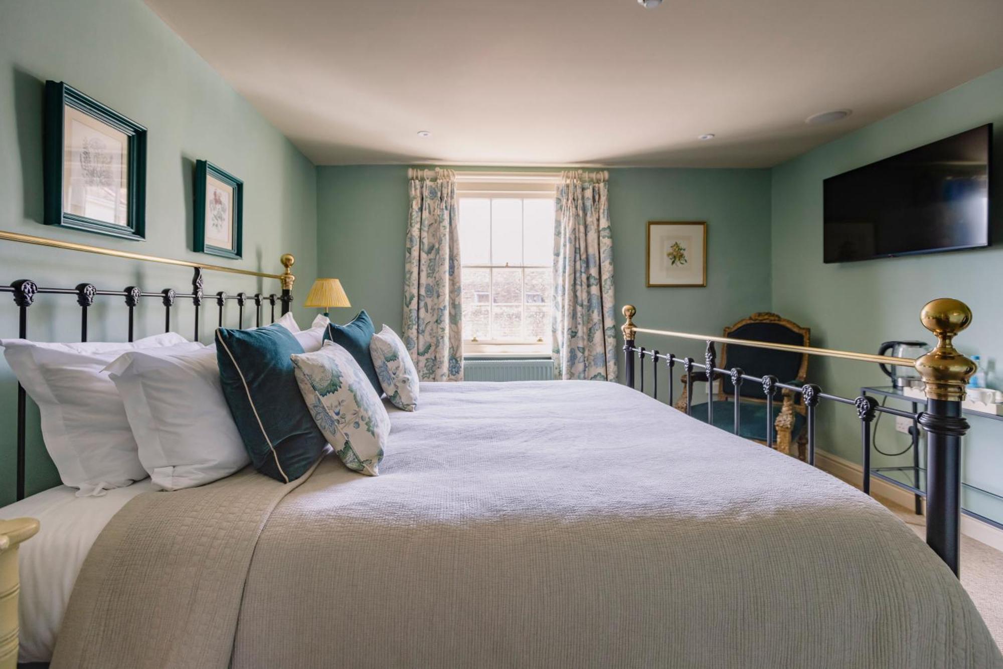 The Crown, Bildeston Hotel Buitenkant foto